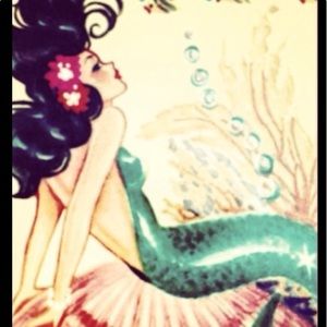 Meet your Posher, Lorie